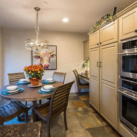 Holiday home In The Heart Of Santa Fe, Walk To Everything Downtown Santa Fe