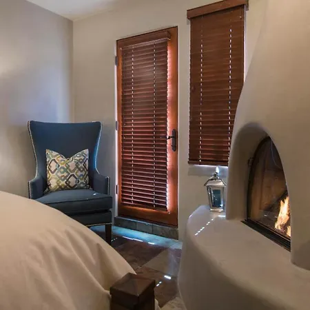 Holiday home In The Heart Of Santa Fe, Walk To Everything Downtown *