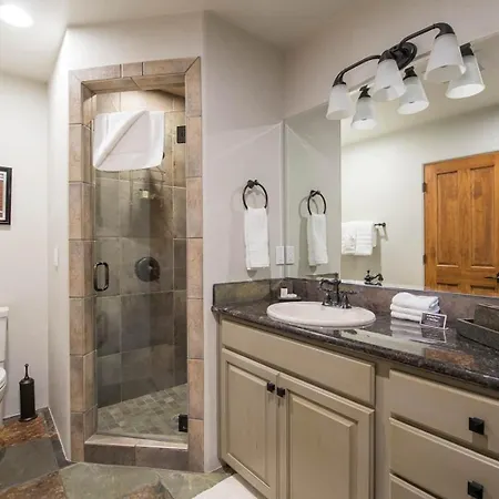In The Heart Of Santa Fe, Walk To Everything Downtown Holiday home *